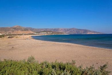 Νεόδμητο ξενοδοχείο προς πώληση στη Νάξο.