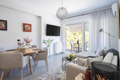 Fully furnished apartment in Alimos next to the metro