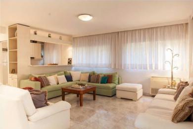 Garden apartment in Rafina, near Marikes beach